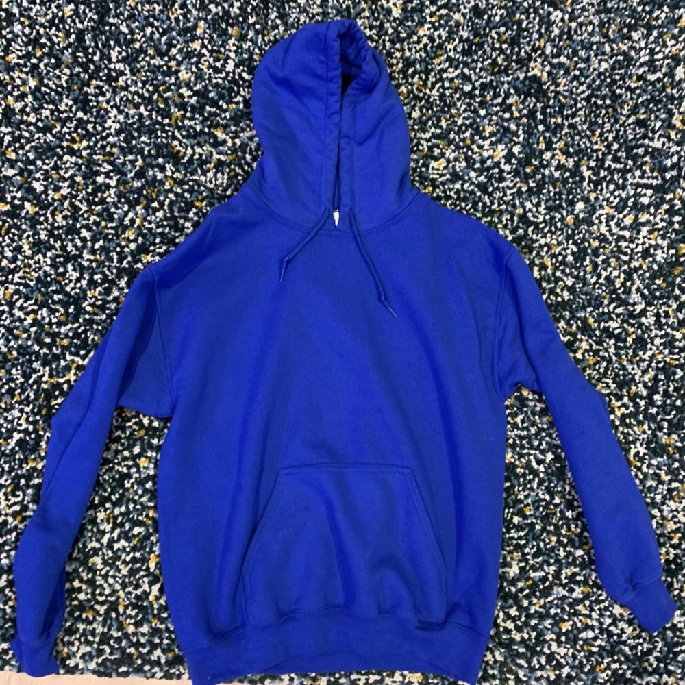 blue sweatshirt